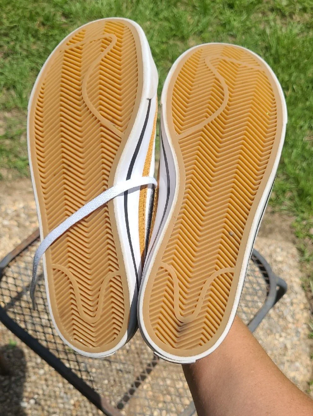 Nike White Low-Top Sneakers with Black Swoosh and Gold Trim Size 5 Youth